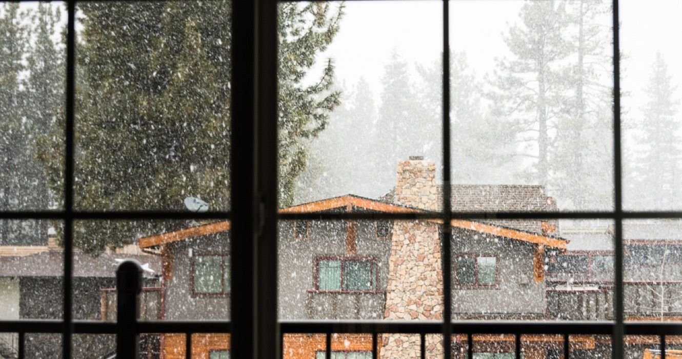 10 Lake Tahoe Cabins That You Should Book This Winter