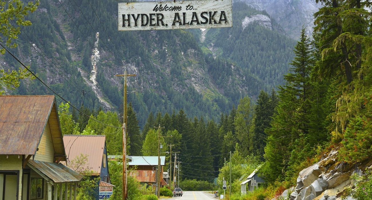 This American Town Is Only Accessible From Canada