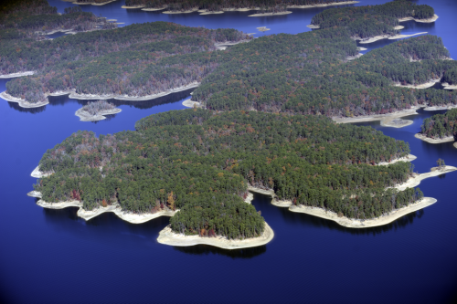 The "Maldives" Of Arkansas Boasts Beautiful Beaches, Scuba Diving, And Islands