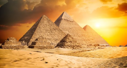 Here Are Some Theories On How The Egyptian Pyramids Were Built
