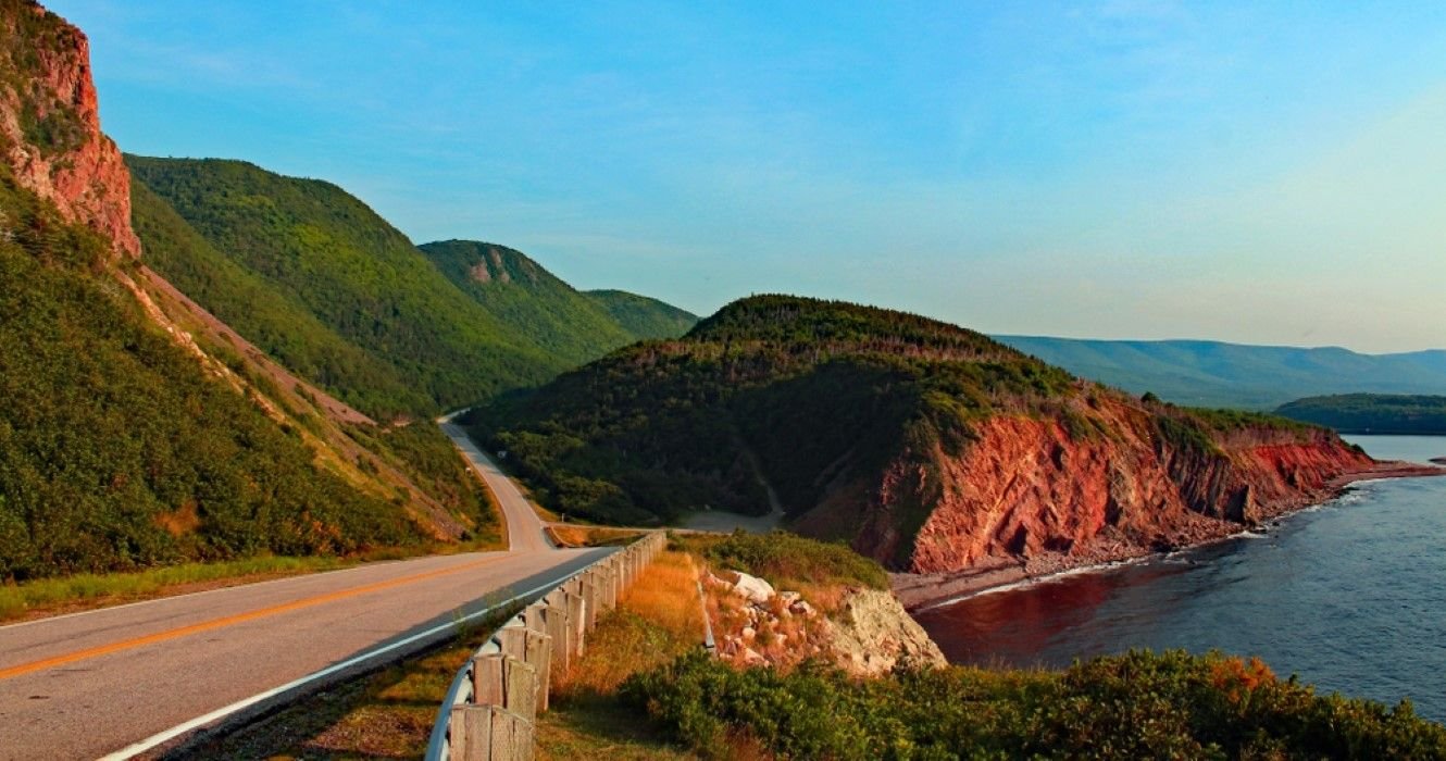 10 Scenic Road Trips That Show Off The Best Of Canada