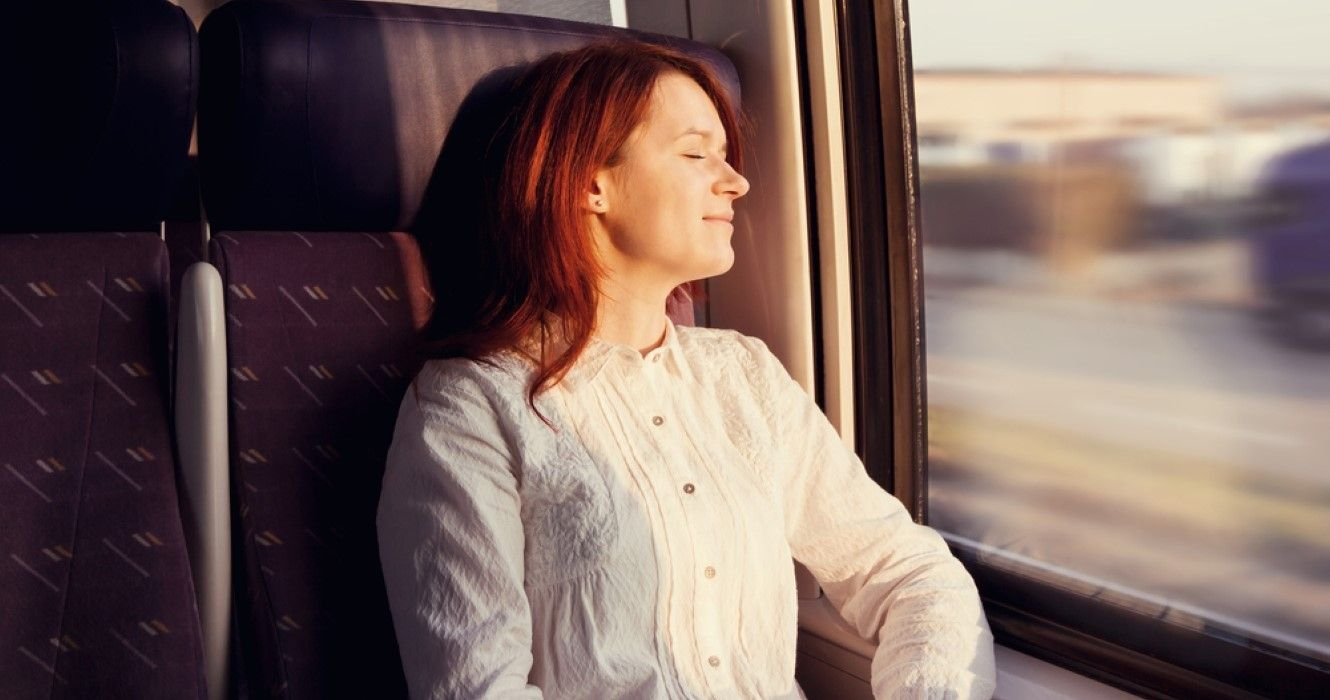 Travel In Style: 10 Tips For A Comfortable And Convenient Train Trip