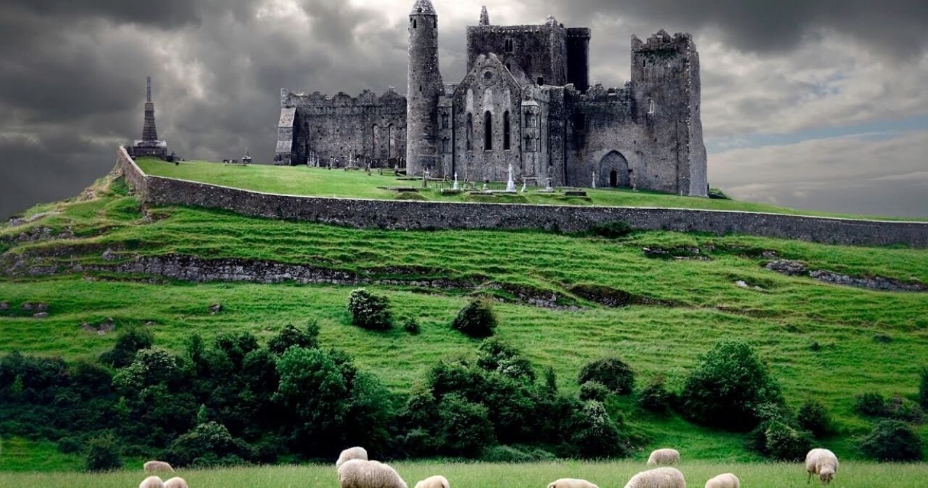 Here Are 10 Creepy Places Travelers Can See When They Visit Ireland