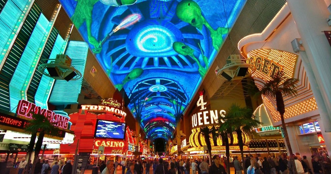We've Put Together The Perfect Plan For Seeing Las Vegas' Freemont Street