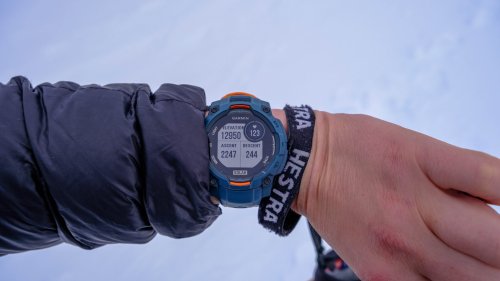 The Critical Piece of Gear Backpackers Don’t Talk About: Garmin Instinct 3 Solar Smartwatch Review