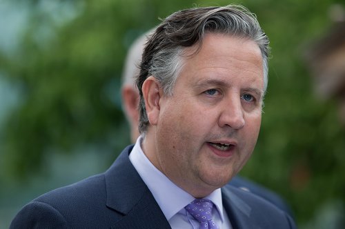 The Conflict Between Vancouver’s Mayor and the Police Explained (in News)