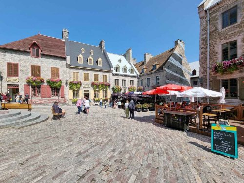 It is Worth Taking a Gray Line Day Trip to Quebec City from Montreal?