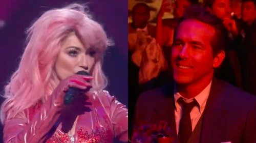 Watch Ryan Reynolds React to Shania Twain Swapping Him Into Iconic Brad Pitt Lyric at 2022 People’s Choice Awards (Video)