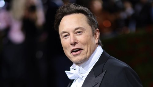 Elon Musk Shares Fake CNN Headline, Gets Flagged by Twitter’s Own Fact-Checker