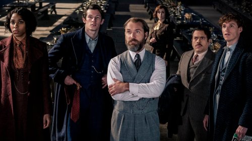 'Fantastic Beasts' Film Review: There's Little Magic Left