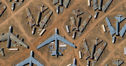 Aerial Photos by Bernhard Lang Capture the Largest Aircraft Boneyard in the World