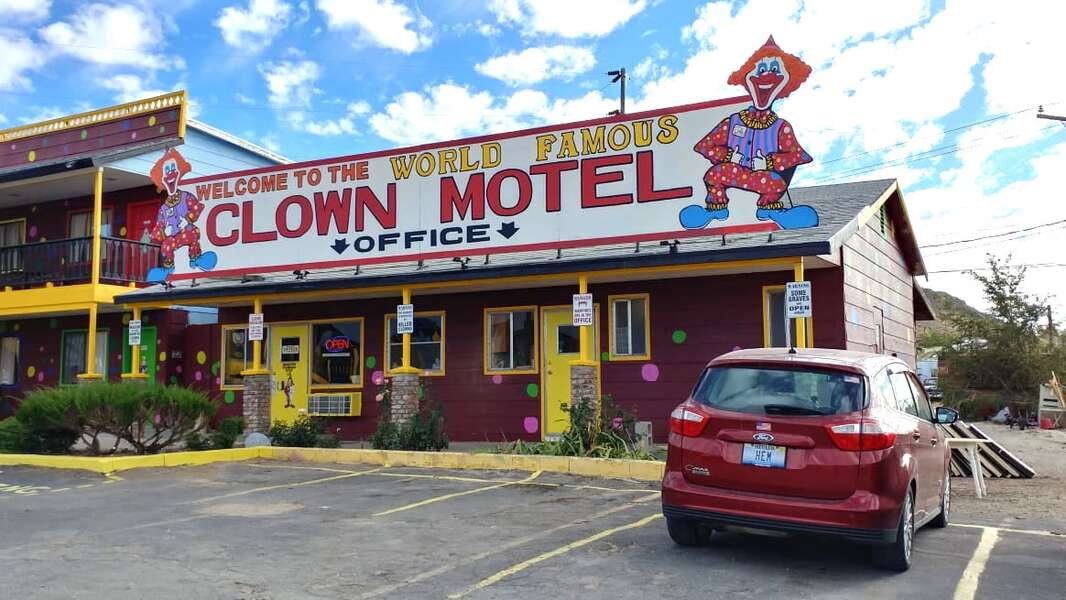 Meet the Man Behind Nevada's Creepy, Definitely Haunted Clown Motel