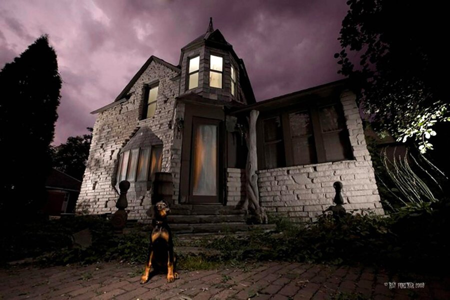 13 Haunted Vacation Rentals for Very Brave Souls