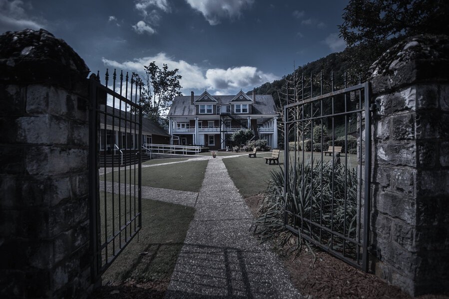A New Paranormal Trail Highlights West Virginia’s Creepiest and Most Haunted Places