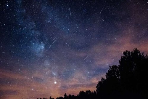 The Most Spectacular Meteor Shower of the Year Peaks Tonight. Here's How to See It.