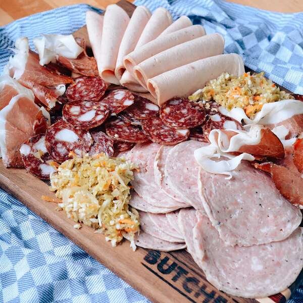 10 Mouthwatering Charcuterie Boards That Will Arrive Just in Time for the Super Bowl