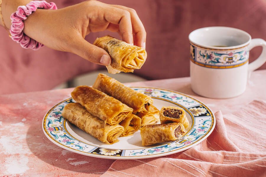 How Nutella Makes These Baklava Rollups Sing