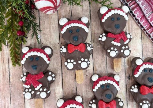 Christmas Oreo Pops: Easy Chocolate Covered Teddy Bears