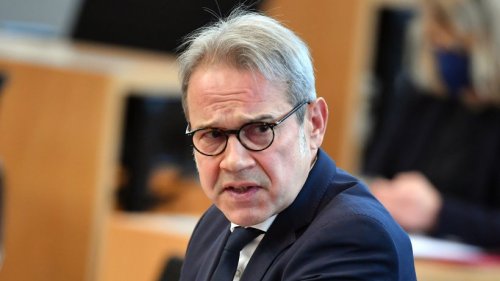 Corona in Thüringen: Innenminister Maier rechnet mit Querdenkern ab