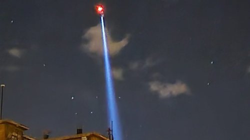Erfurt: Mysteriöse Lichter am Nachthimmel – „Sie sind gelandet“