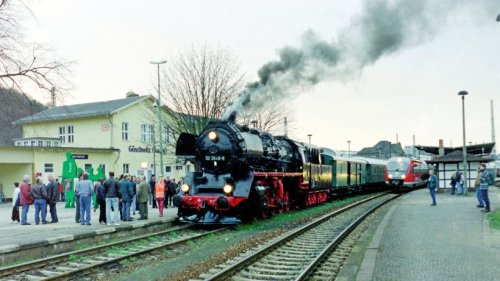 Kein Halt in Saalfeld und Gera: Zugfahrt mit Dampflok am Einheitstag fällt aus