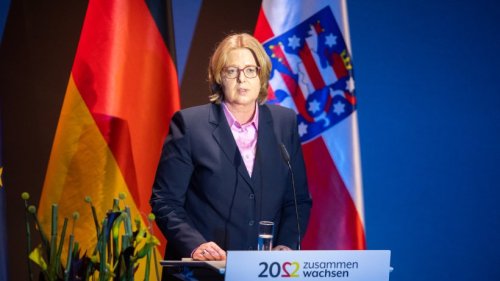 Liveblog zur Einheitsfeier in Erfurt: Bundestagspräsidentin Bas sieht Zusammenhalt in Gefahr