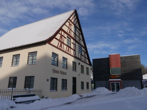 Exotik im Allgäu: die Südseesammlung Obergünzburg