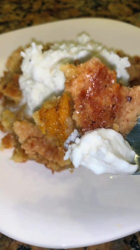 This Sweet Potato Dump Cake Recipe From TikTok Is the Thanksgiving Treat You Need