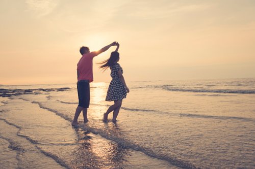 5 Shortcuts To Bonding Deeply With a Romantic Partner