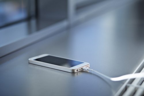 Why You Shouldn’t Charge Your Mobile Phone Overnight