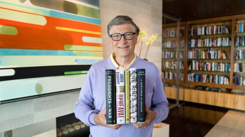 Here Are the 5 Books Bill Gates Thinks You Should Read This Summer