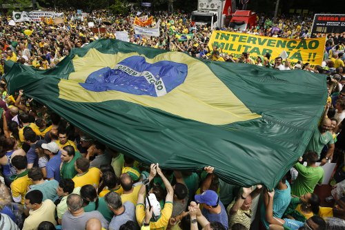 Watch Tens of Thousands Demand Brazil President Rousseff’s Impeachment