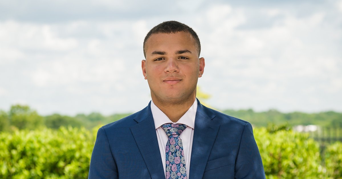A Positive HIV Test Shattered His Dreams of Serving in the U.S. Army. Now He's Suing
