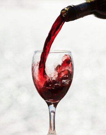 Here’s What Happens When You Drink Red Wine Every Night