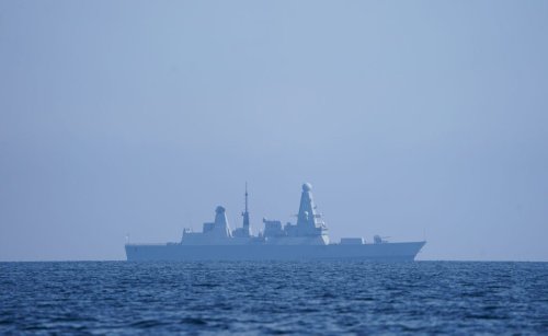 U.K. Warship Seizes Advanced Iranian Missiles Bound for Yemen