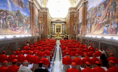 As the Conclave Concludes, Catholicism Is at a Crossroads