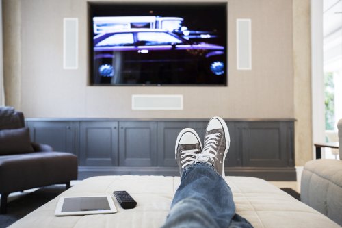 Binge Watching as a Young Adult Linked to Cognitive Impairment: Study