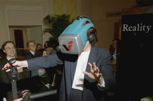 See The Incredibly Goofy Evolution of Virtual Reality Headsets