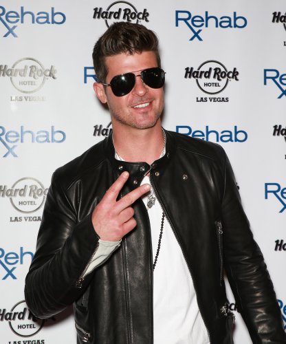 Robin Thicke’s #AskThicke Hashtag Completely Backfired