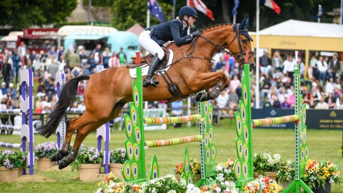 The Horse & Hound Podcast 110: Under-25 eventing champion Greta Mason | Dealing with lost shoes | News round-up - Horse & Hound