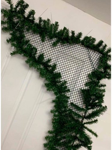 Why chicken wire Christmas decorations are the latest trend gripping the nation