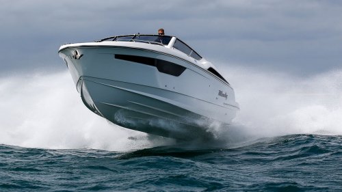Windy 34 Alizé sea trial review: Rough-water fun on a 50-knot superboat