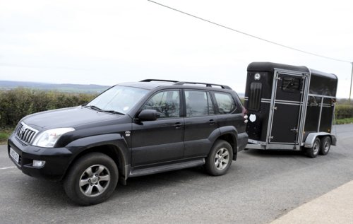 Horse & Hound’s ultimate towing checklist to keep your horse safe on the move - Horse & Hound