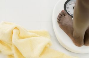 When is the best time to weigh yourself? Tips for tracking your weight