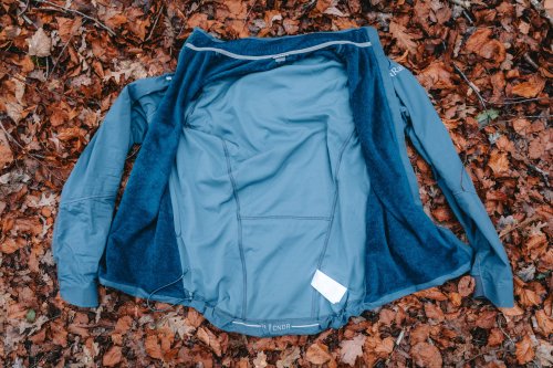 Softshells like Rab’s new Vapour-Rise Cinder Jacket are making Gore-Tex redundant, here’s why 100% waterproof is no longer needed - MBR