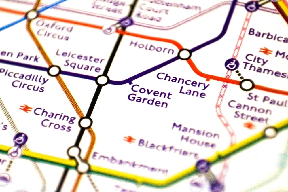 What does it mean when a London Underground station is in two zones?