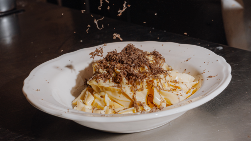 Sydney’s Castle Hill is home to a chic Italian restaurant with a Michelin-trained chef