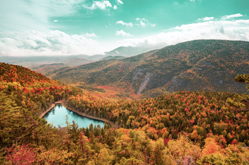 Take a free shuttle to see fall foliage in the Adirondacks next month