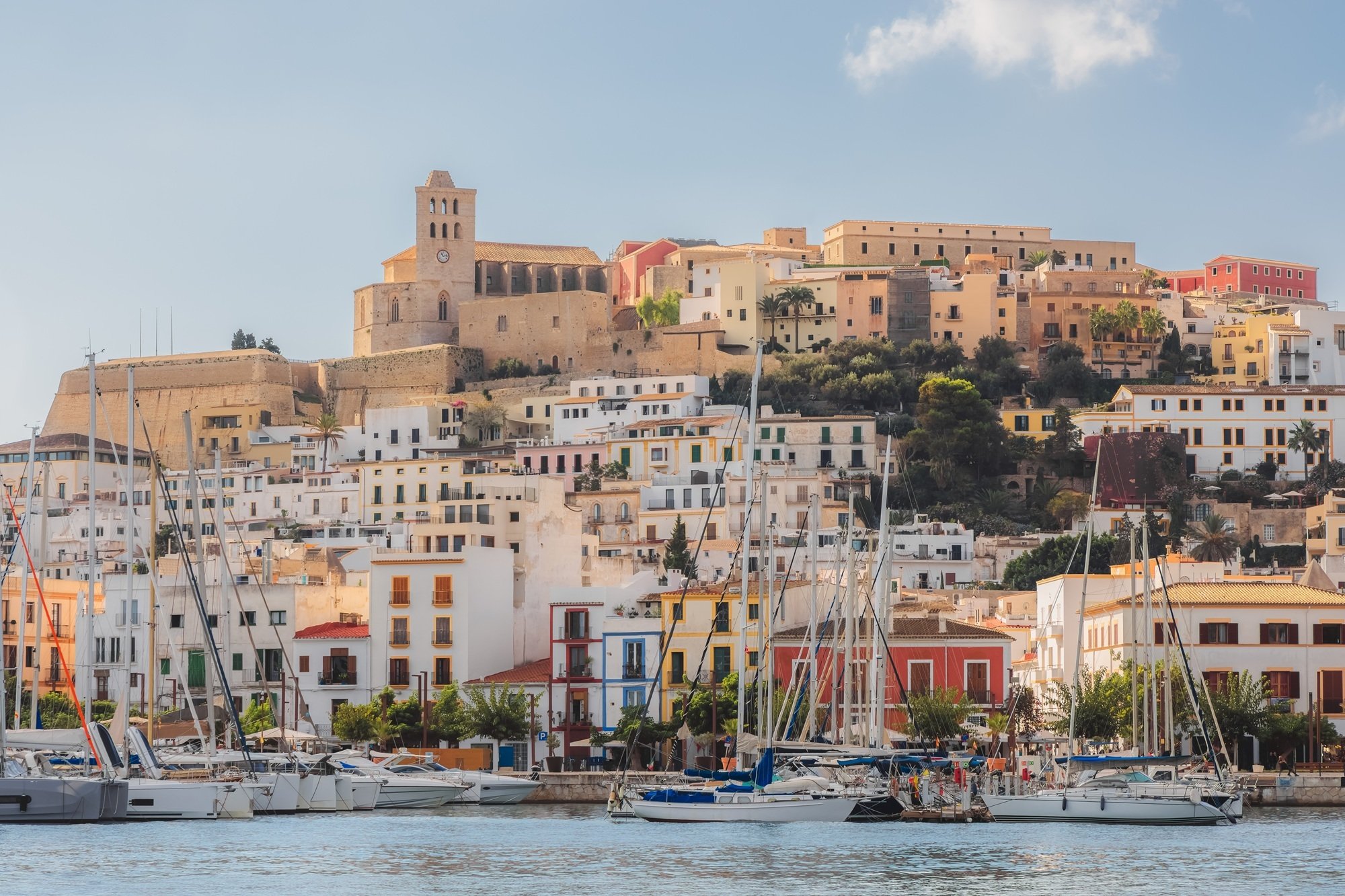 United Airlines just expanded non-stop flights to these 10 bucket-list international destinations, including a Spanish p