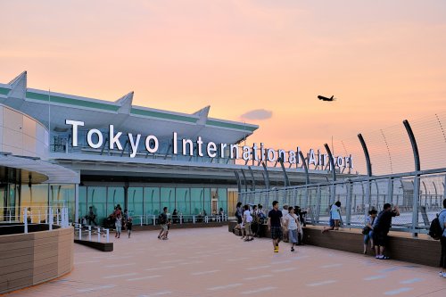 Survey: Tokyo has two of the world's top ten airports